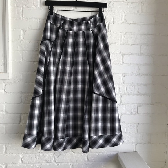 Ethyl black and white plaid midi skirt sZ 4 Medium - Picture 4 of 8